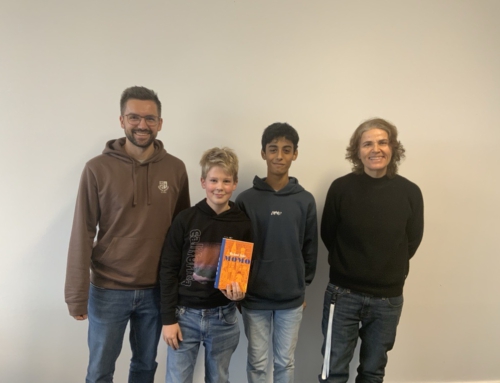 Vorlesewettbewerb 2025: Roman Hübsch ist Schulsieger